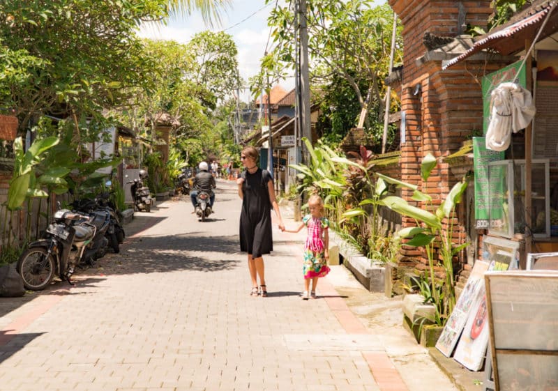 Why You Should Pack Dresses for Traveling at iamjoellen.com