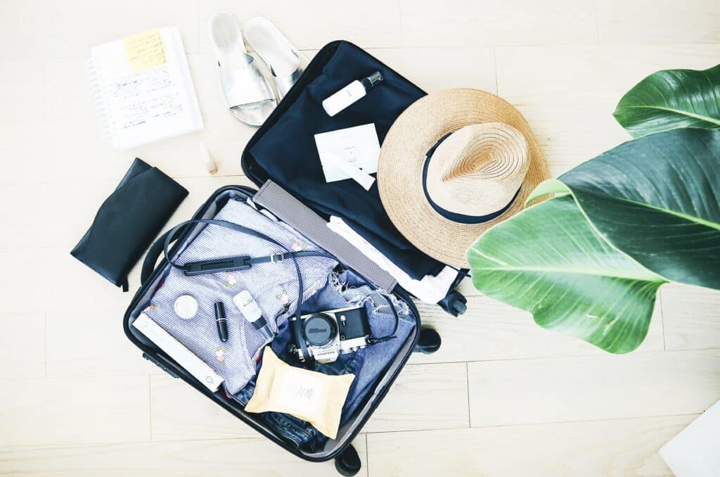 5 Things to Travel with to Make your Life Easier at iamjoellen.com
