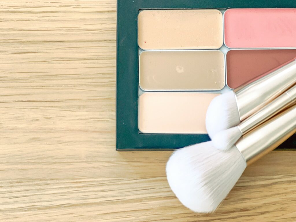 Tips for Applying Cream Makeup