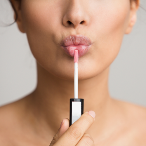 How to Incorporate Lip Oil Into Your Makeup Routine